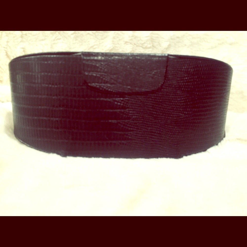 Barton Perreira “alligator” eyeglass case